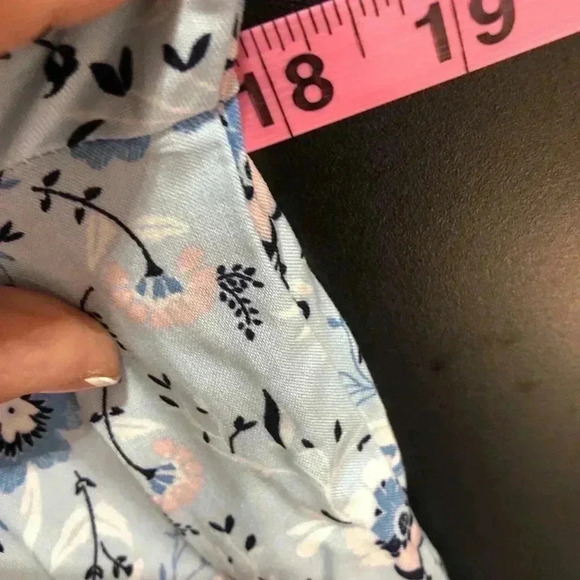 BeBop Off The Shoulder Floral Romper, tie waist, flutter short sleeve - Picture 7 of 9